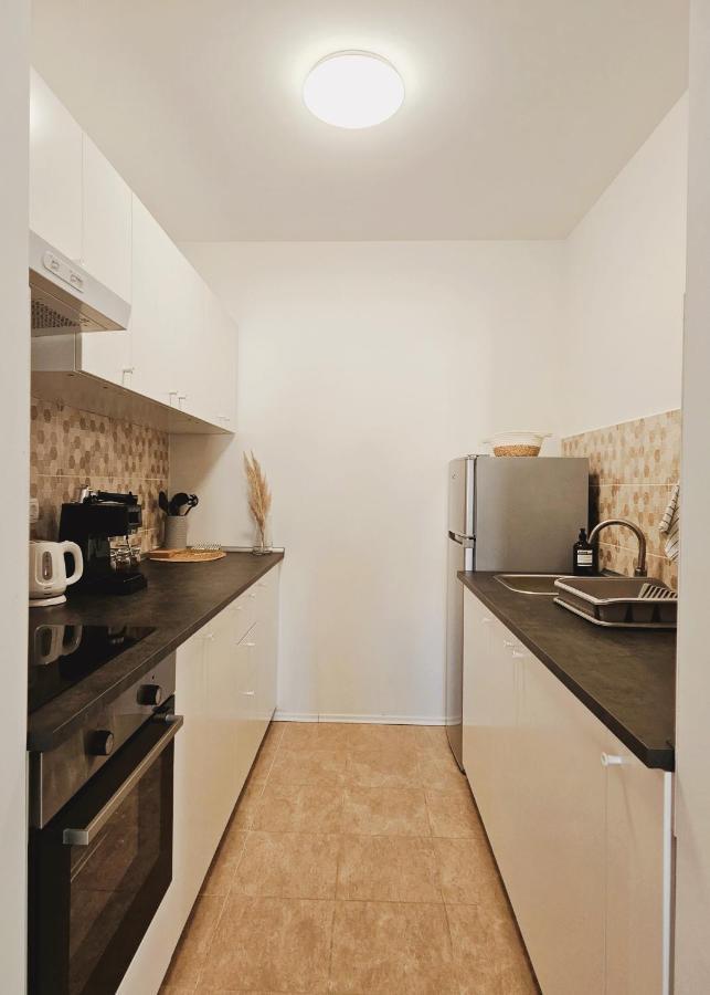 Central Park Apartments Копривница Экстерьер фото